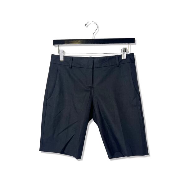 Theory Black Bermuda Short, Size 0 - Picture 1 of 4